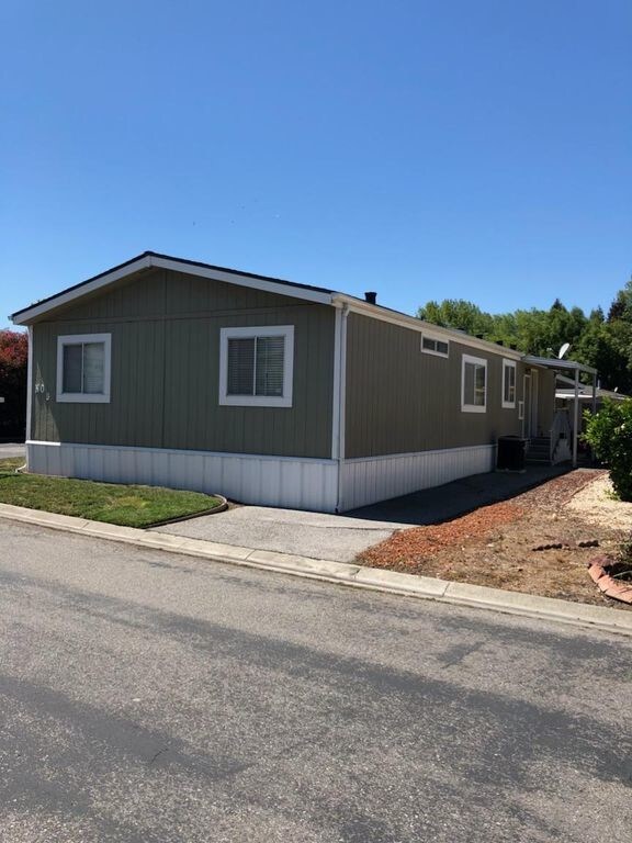 Foto del edificio - 6130 Monterey Rd