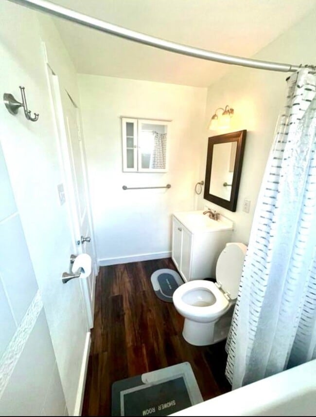 Foto del edificio - 2117 Everett St