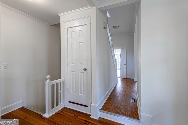 Foto del edificio - 815 Edgewood Ave NE