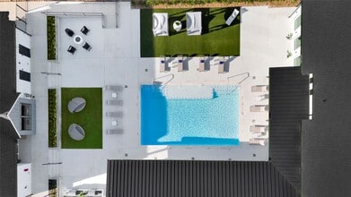 Building Photo - 38634 Spur 149 Rd