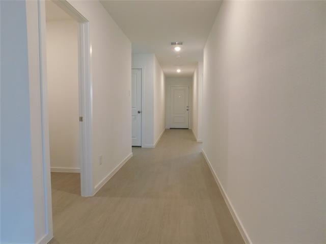 Foto del edificio - 701 Topline Dr