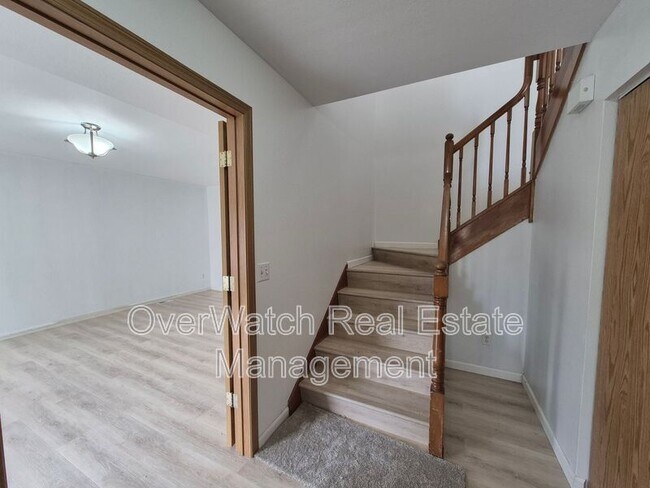 Foto del edificio - 7021 Howard Ave