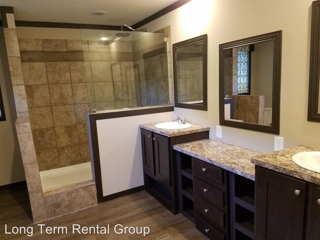 Foto del edificio - 3 br, 2 bath House - 621 S. Pecan Street