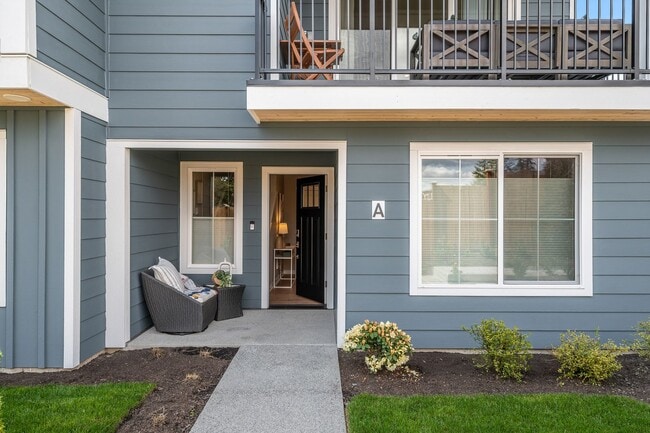 Building Photo - 4 Bed | 3.5 Bathroom | 1840 Sq Ft | $3,400