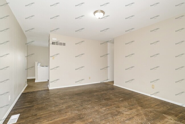 Foto del edificio - 12421 Pizarro Dr