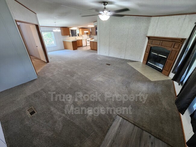 Building Photo - 28428 County Rd 1480