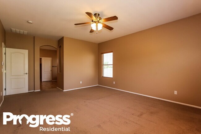 Building Photo - 10574 W Salter Dr