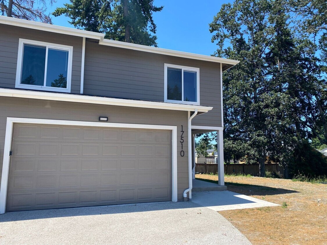 Primary Photo - New! New! New! Newly built Duplex style ho...