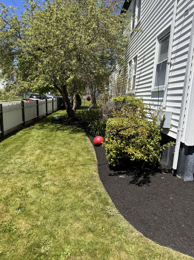 Outdoor pics. More pics coming soon - 50 Ridgeview Ave