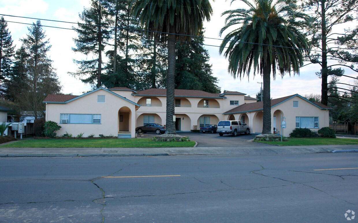 The Palms Apartments Apartments in Healdsburg, CA