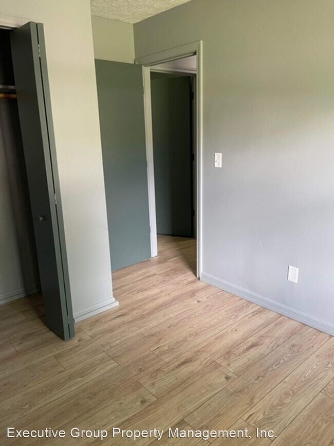 Building Photo - 3 br, 1 bath House - 117 Academy Lane