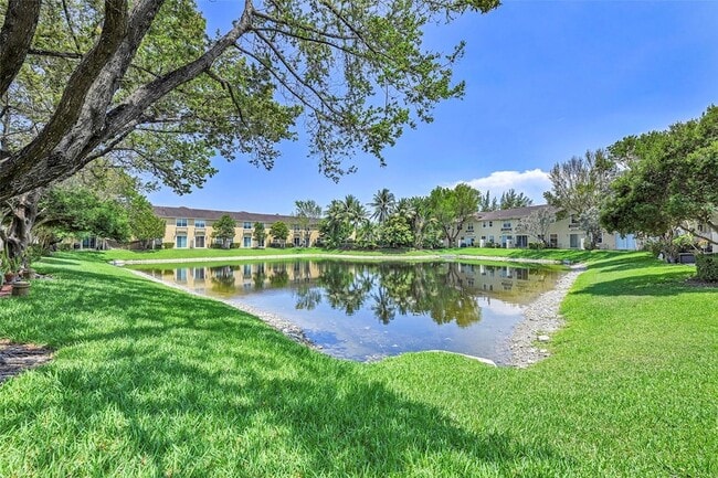 Photo - 1202 Prospect Rd Townhome