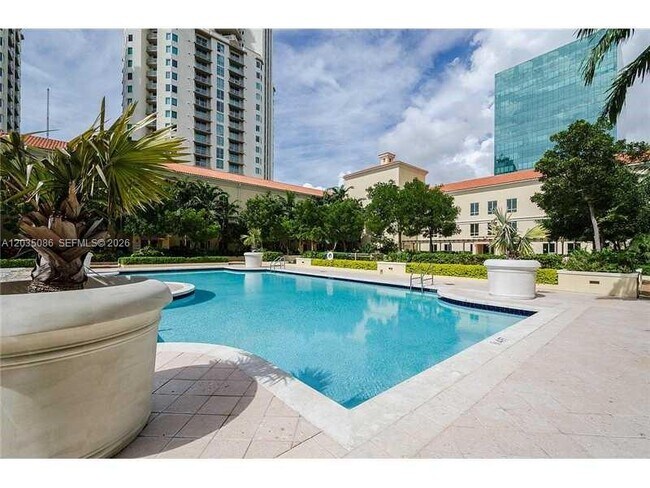 Building Photo - 7350 SW 89th St