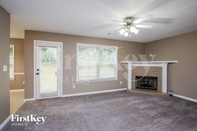 Foto del edificio - 39 Lighthouse Dr