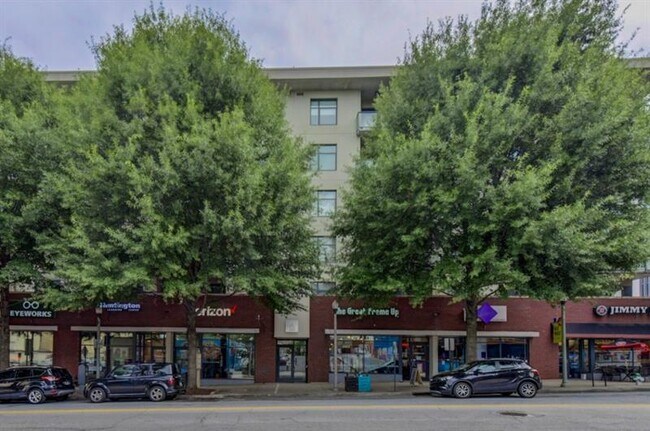Building Photo - 335 W Ponce de Leon Ave