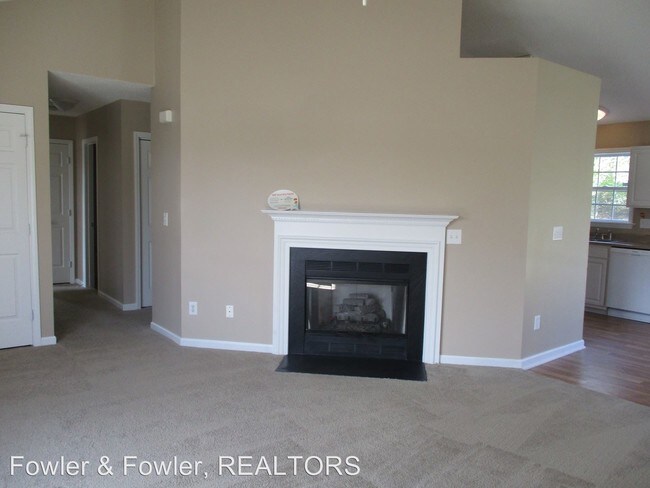Building Photo - 3 br, 2 bath House - 118 Hammond Drive