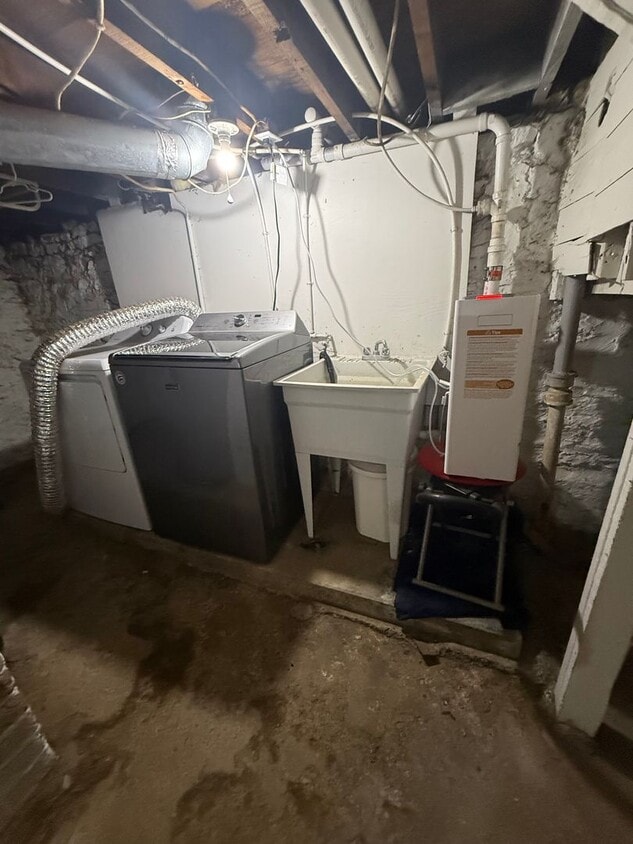 Building Photo - 113-115 Johnson