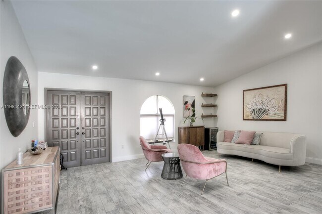 Foto del edificio - 15831 SW 139th Pl