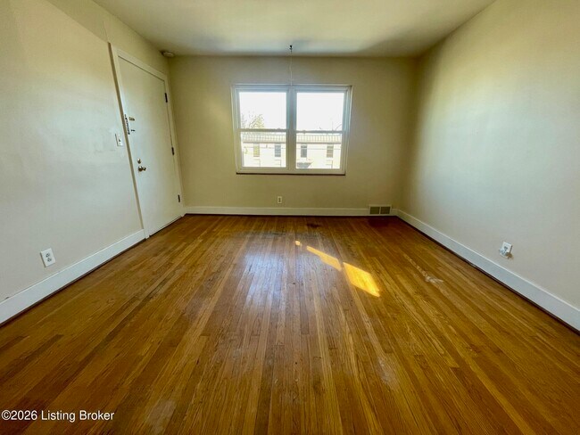 Foto del edificio - 210 Breckenridge Ln