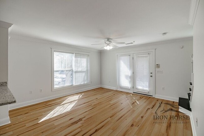 Foto del edificio - 490 S Barnett Shoals Rd