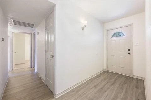 Building Photo - 5800 Maiden Ln