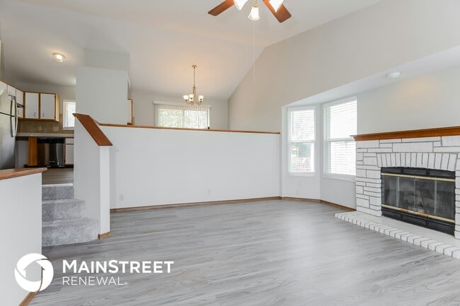 Building Photo - 14375 Jamestown Bay Dr