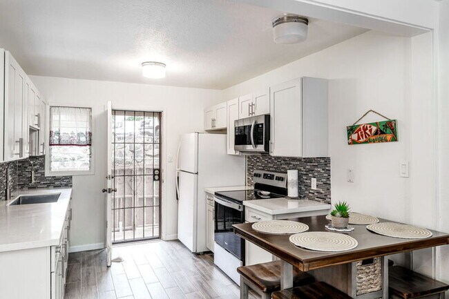 Foto del edificio - 98-1395-1395 Hinu Pl