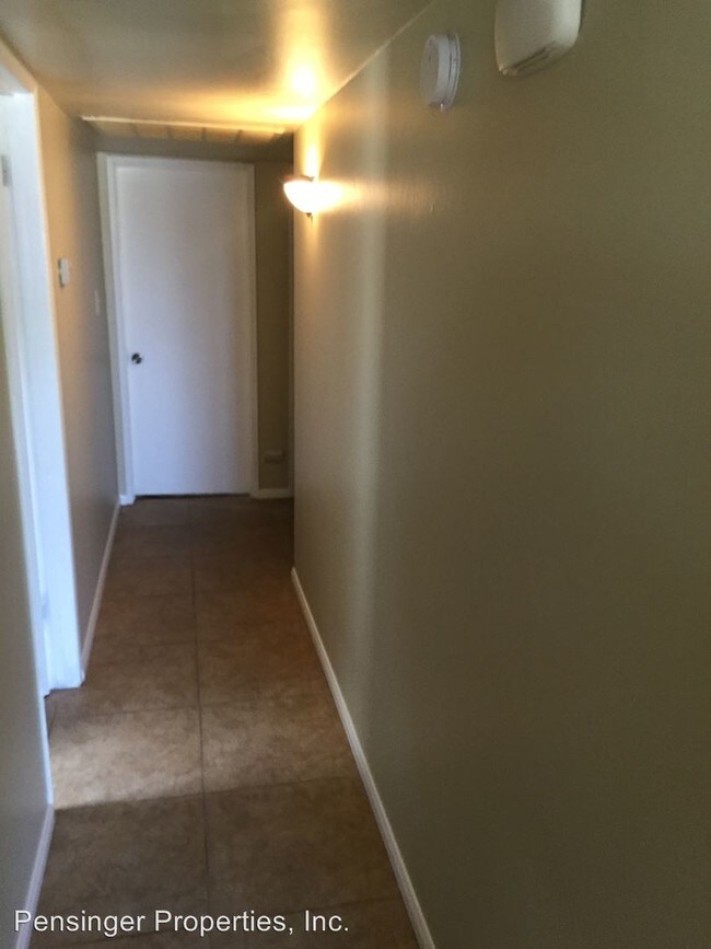 Building Photo - 3423 Mona Way