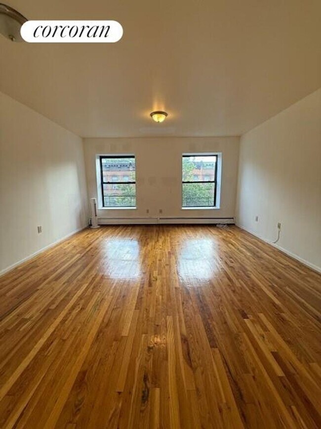 Building Photo - 23 E 126th St