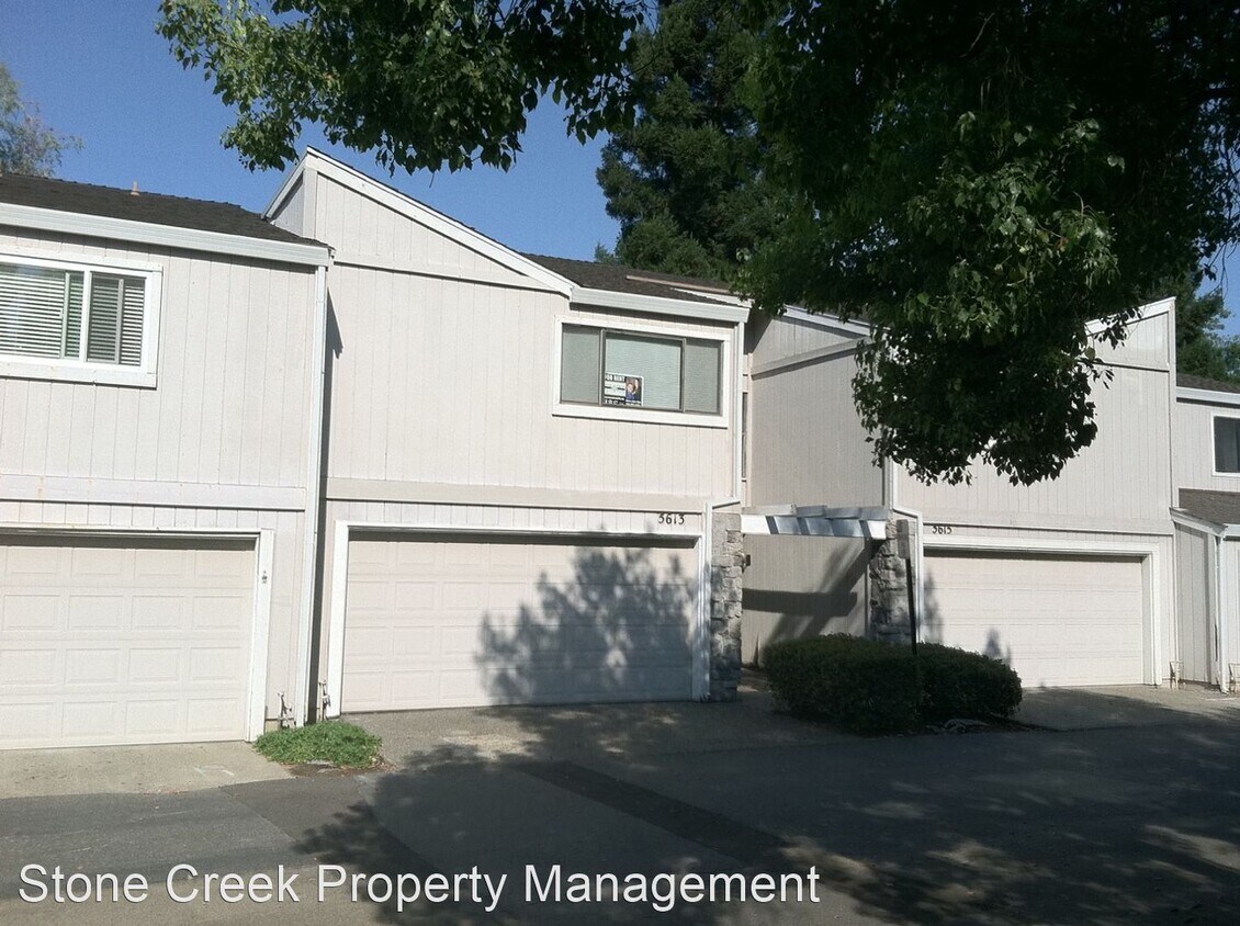 Primary Photo - 3 br, 2.5 bath House - 5613 Victoria Ln.