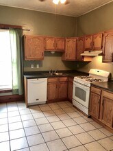 Building Photo - 15 Hanna Pl