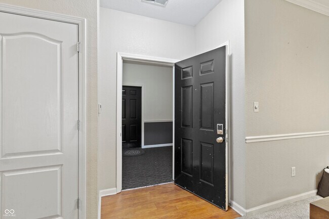 Building Photo - 12820 University Crescent