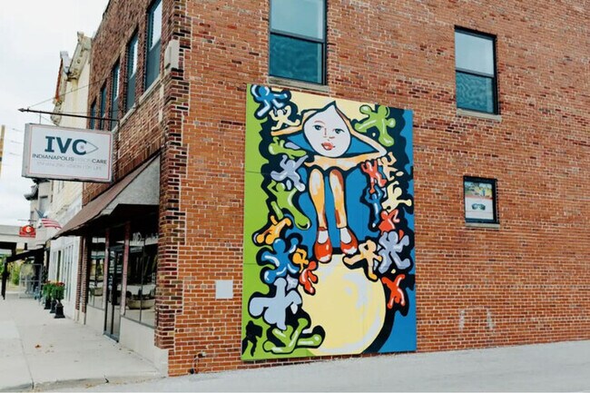 Foto del edificio - Condo Near Lucas Oil Stadium
