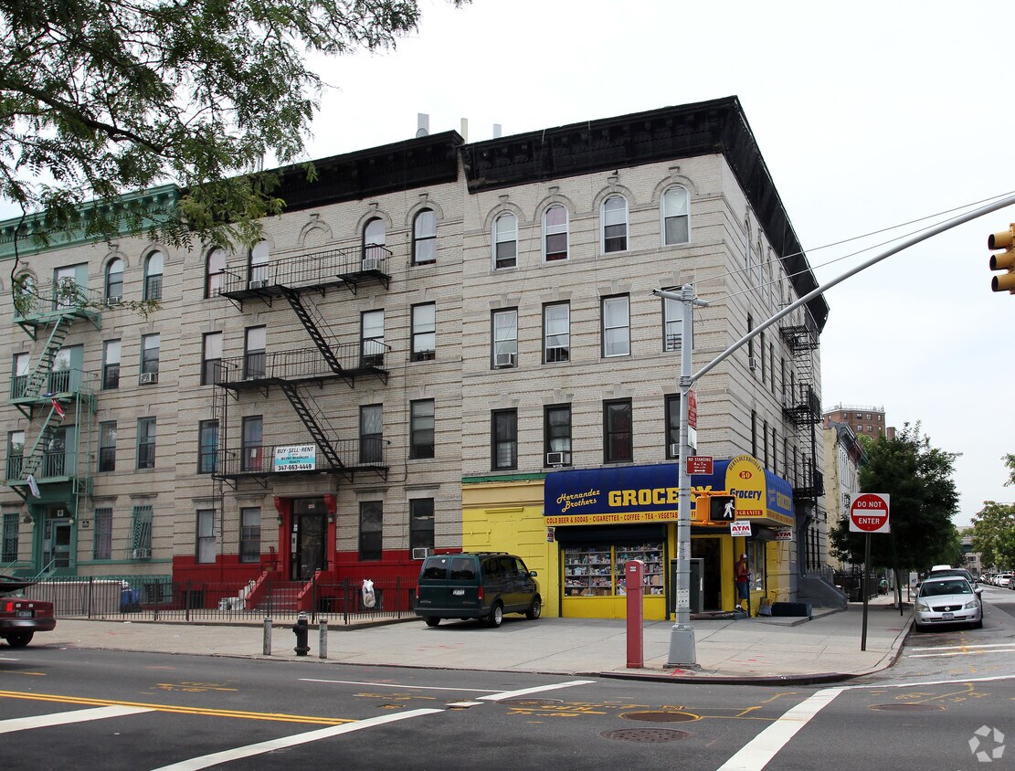 Foto principal - 1486 Bushwick Ave