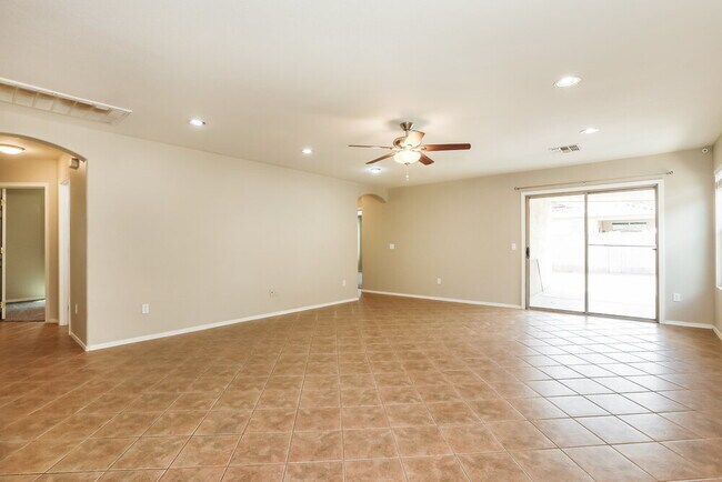 Foto del edificio - 3129 W Dancer Ln
