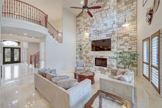 Building Photo - 4534 Sansone Dr