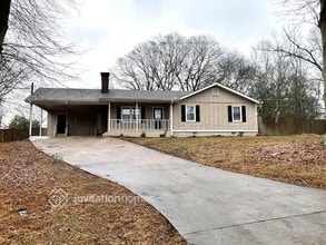 Building Photo - 5847 Meadow View Ln