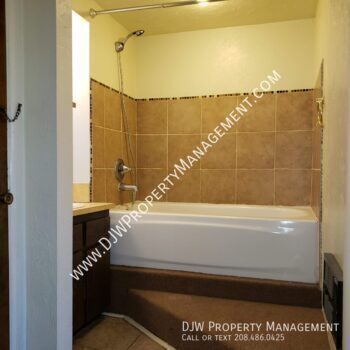 Foto del edificio - 1316 N 8th St