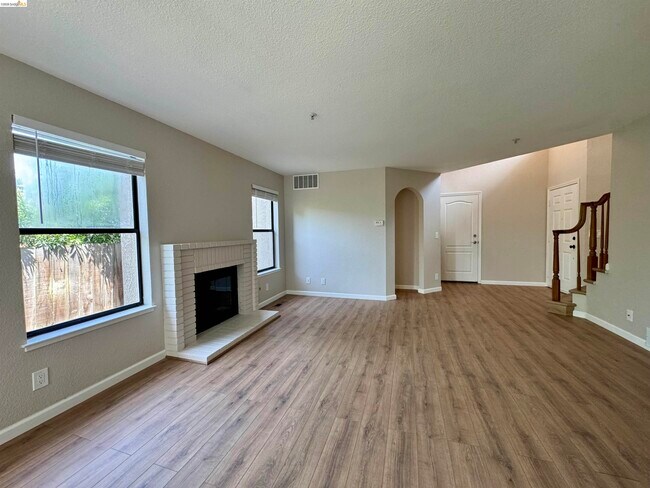 Foto del edificio - 20647 Maria Ct