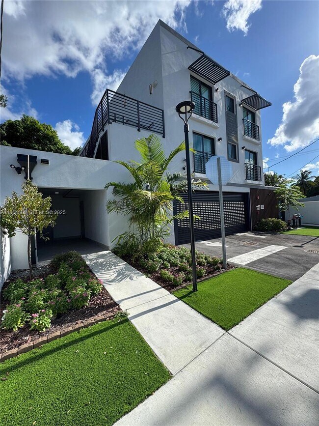 Foto del edificio - 2782 NW 46th St