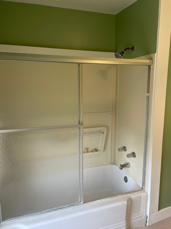 Building Photo - 1405 Connor Ave