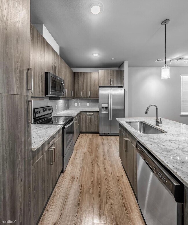 Foto del edificio - 1 br, 1 bath Condo - 2144 N I-35 Frontage Rd.