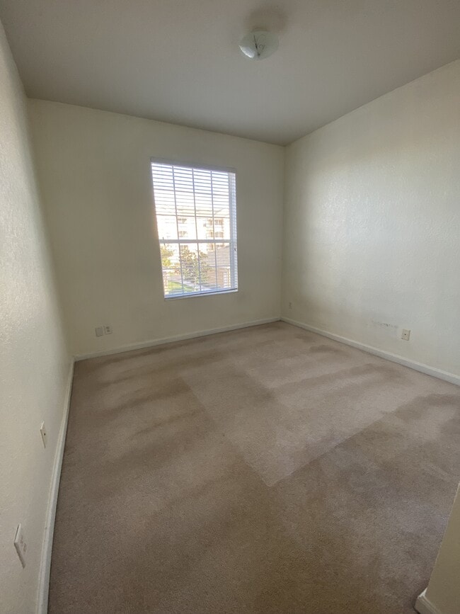 Building Photo - 3848 Lexmark Ln