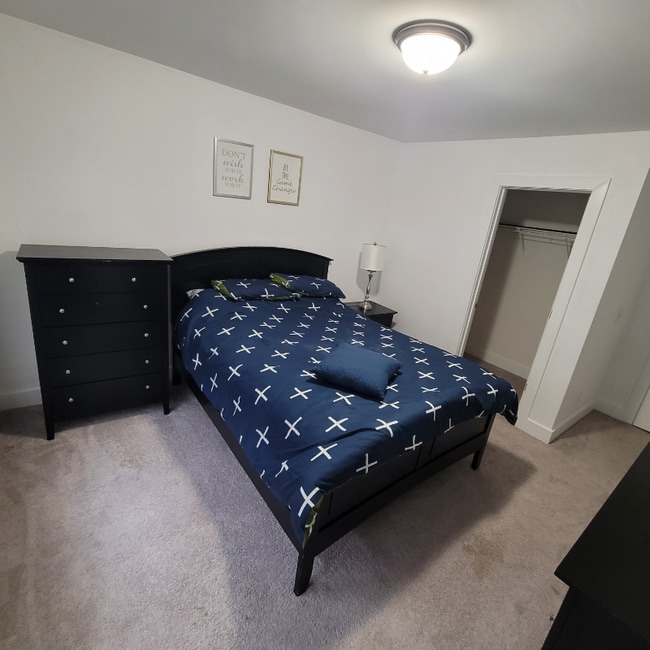 Building Photo - 8180 S Antler Dr