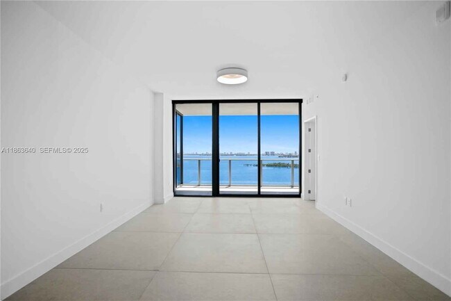 Foto del edificio - Northeast 24th Street, Miami, FL 33137 - 3 BR 3 BA condo