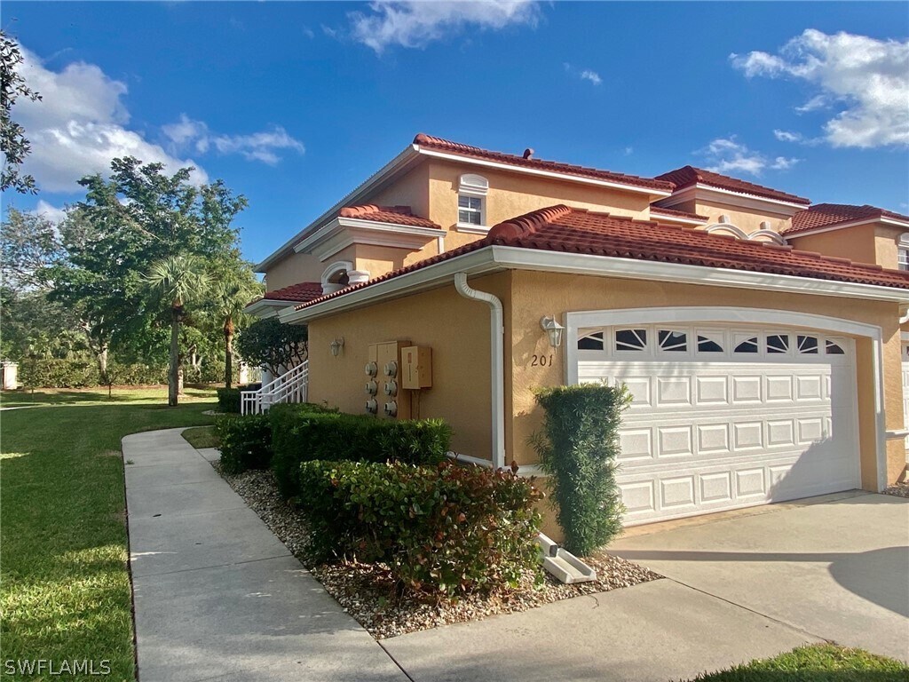 13931 Eagle Ridge Lakes Dr Unit 201, Fort Myers, FL 33912 Condo for Rent in Fort Myers, FL