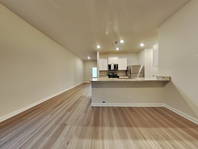 Building Photo - 11415 Bright Sun Dr