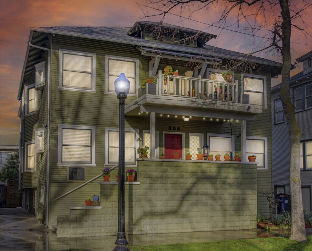 Foto principal - 808 19th St