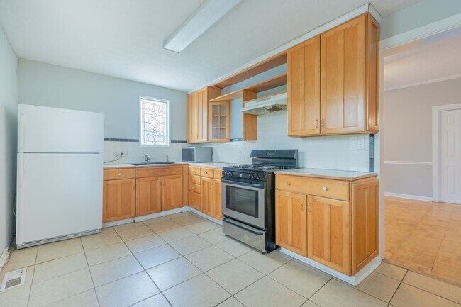 Foto del edificio - Available Now!  Affordable, Move-In Ready Home close to Interstate & Downtown Columbus.