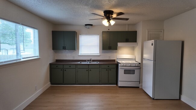 Building Photo - Tanglewood Conroe Apartments